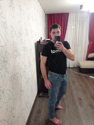  ,   Alexander, 32 ,   ,   