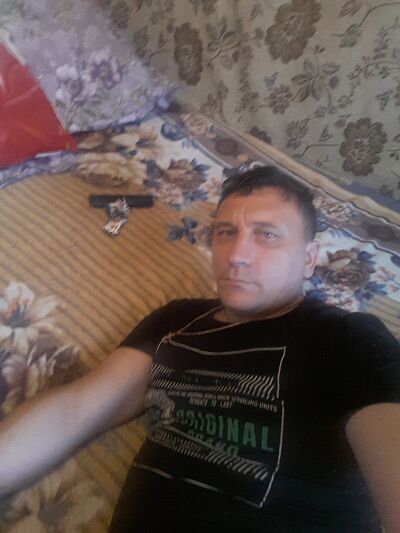  ,   Andre, 46 ,   