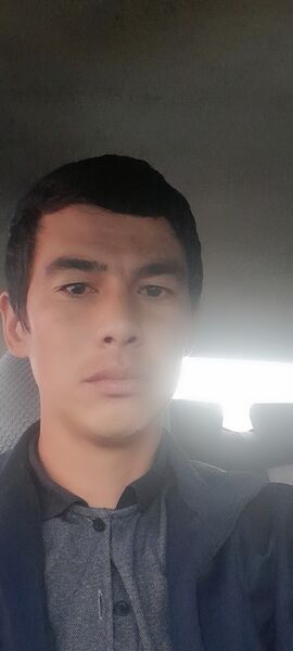  ,   Erik, 28 ,   ,   