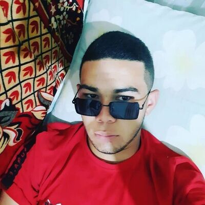  ,   Mustafo, 21 ,   ,   