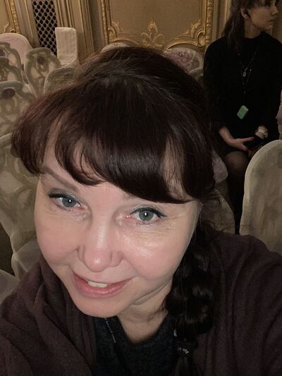  -,   , 52 ,   