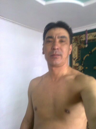  ,   Erik, 48 ,   