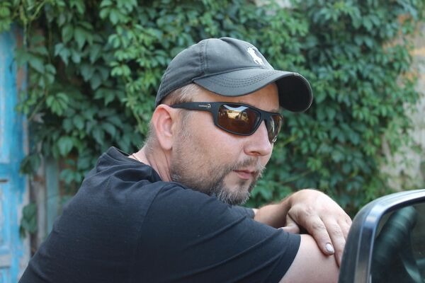  ,   Alex, 38 ,   ,   