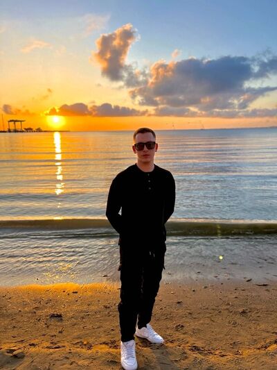  ,   Aleksandr, 28 ,   ,   , c , 