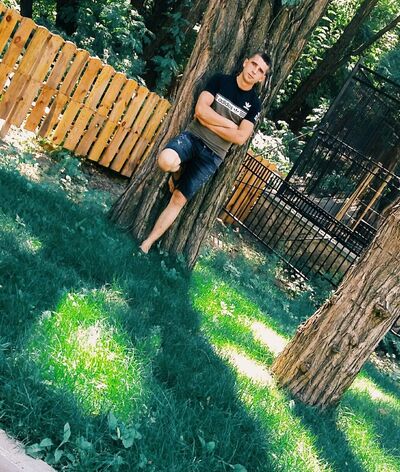  ,   Fiodor, 37 ,   ,   , c 