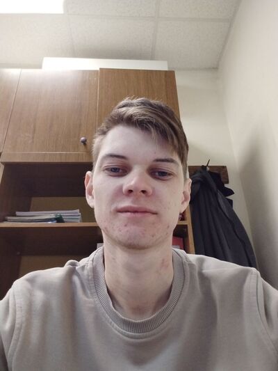  ,   Vakar, 22 ,   ,   , c 