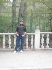  ,   Narek, 34 ,   