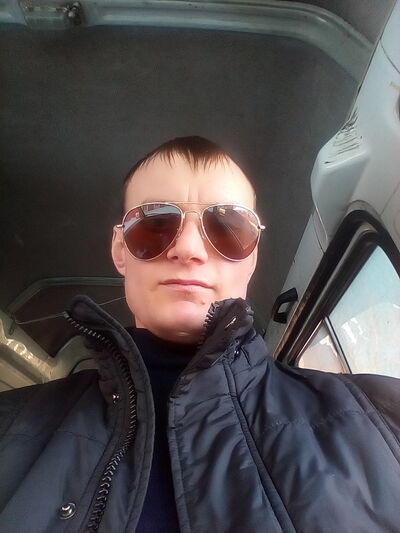  ,   Alexander, 37 ,   