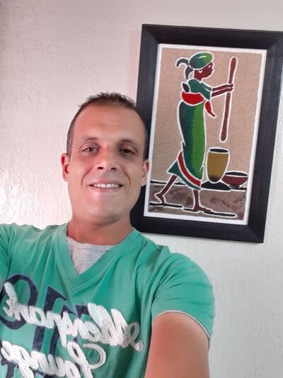  ,   Othmane, 41 ,     , c , 