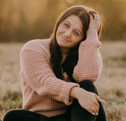  ,   Elena, 49 ,   ,   