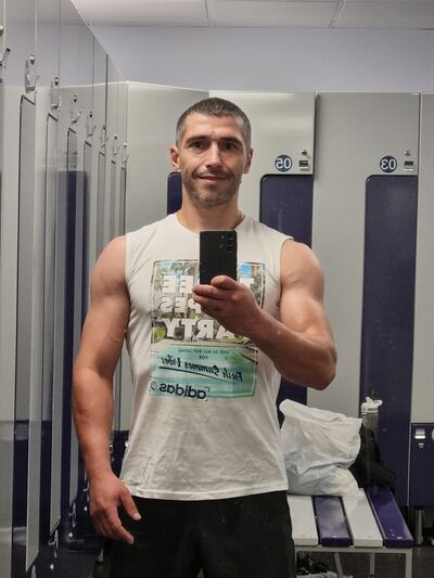  ,   Ruslan, 37 ,   ,   