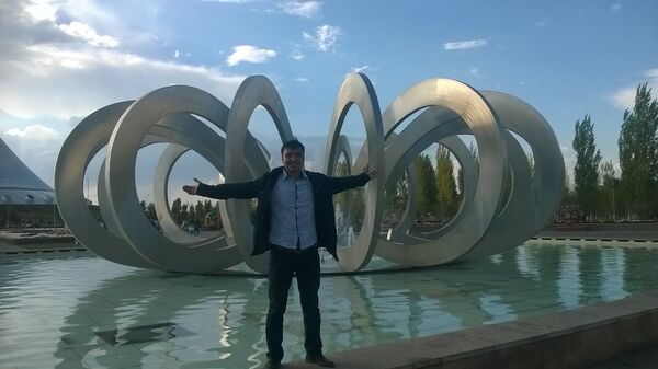  ,   Adil, 37 ,     , c 