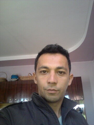  8450679  Babayan out, 39 ,    