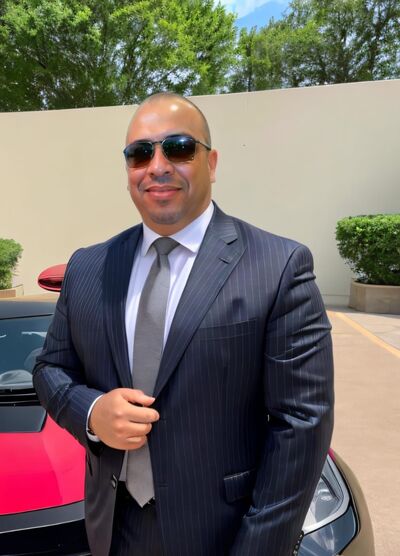  ,   Khalid, 48 ,   ,   , c , 