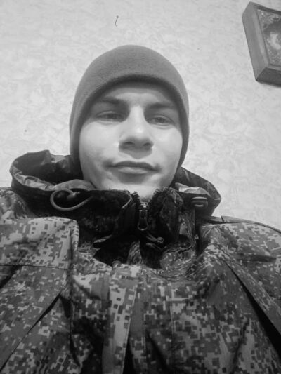 ,   Pavel, 25 ,   ,   