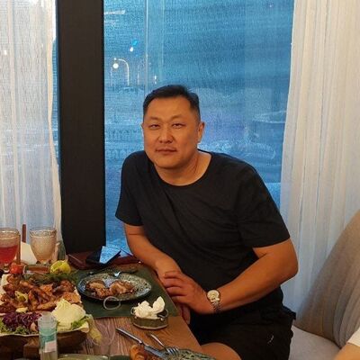  ,   Sasha, 54 ,   c 