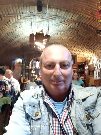  Ashqelon,   Vladimir, 69 ,     , c 