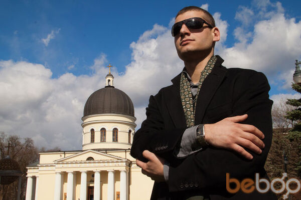  ,   Sektor, 39 ,   