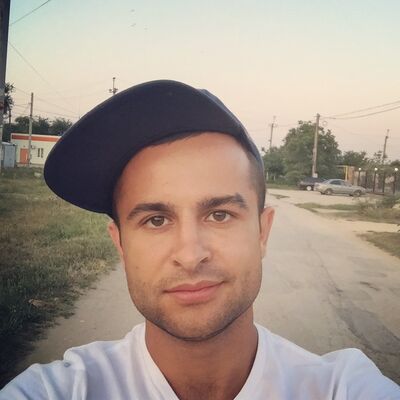  ,   Nikolas, 34 ,   ,   , c , 