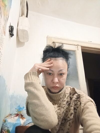  --,   Angelina, 40 ,   ,   