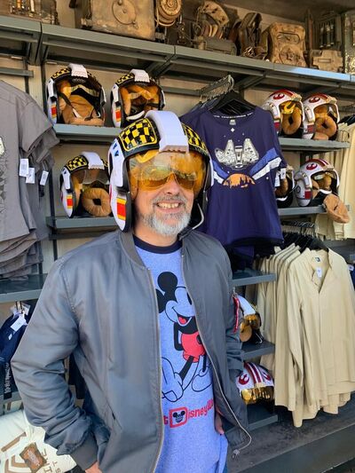  -,   Claudio, 54 ,   ,   