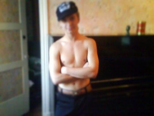  ,   Vova, 32 ,   ,   , c 