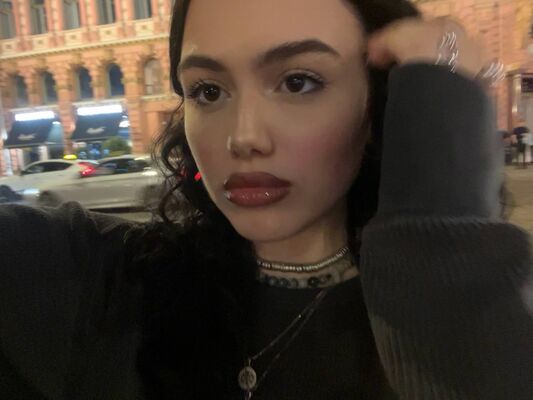  ,   Amix, 21 ,   , 