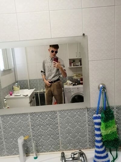  ,   Yura, 21 ,   ,   