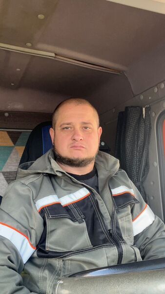  ,   Andrey, 40 ,   ,   
