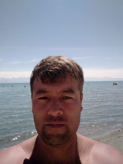  ,   Baha, 41 ,   ,   