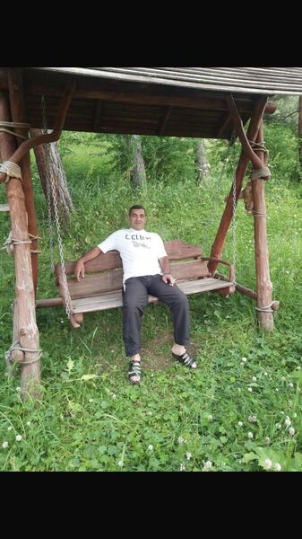  ,   Narek h, 46 ,   ,   