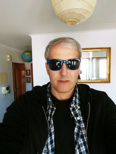  ,   Zviad, 52 ,   ,   , c 