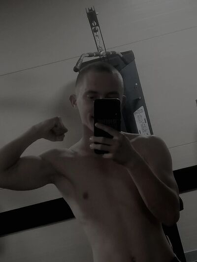  ,   Anton, 21 ,   ,   