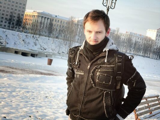  ,   Tim, 33 ,   
