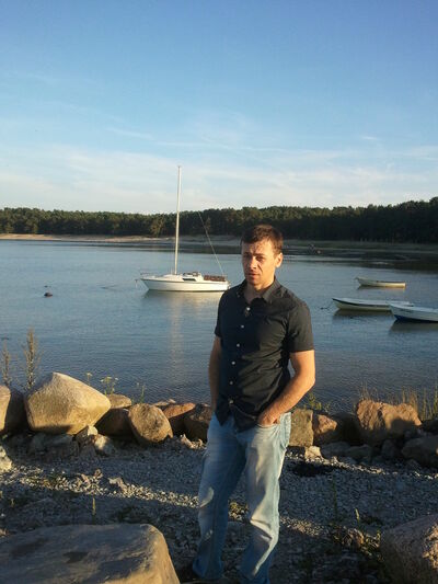  ,   Serz, 48 ,   