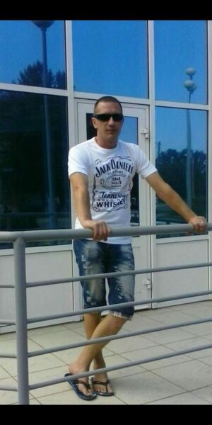  ,   Nazar, 39 ,   ,   