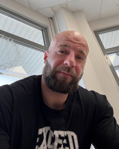  ,   Berhard, 50 ,   ,   