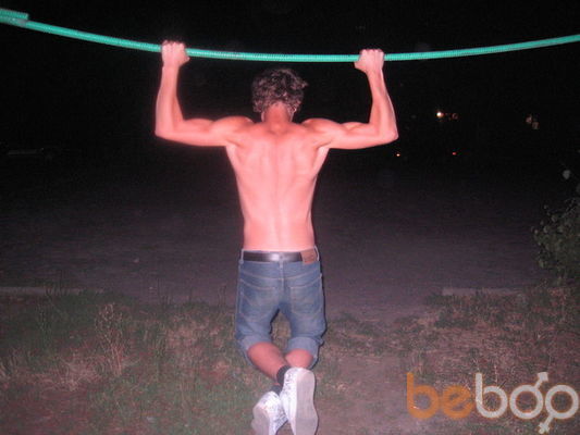  ,   Artem, 32 ,   ,   , c 