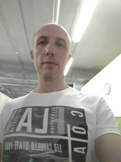  ,   Alex, 51 ,   ,   , c 