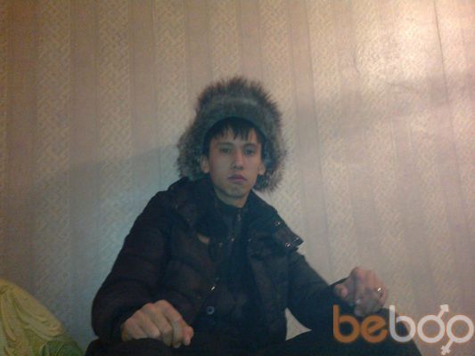  1476719  Erlan, 32 ,    