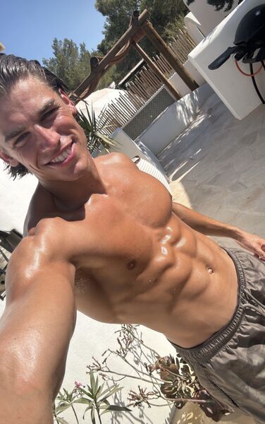 ,   Dmitri, 36 ,   ,   