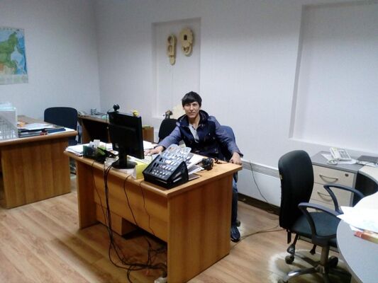  ,   Hikmat, 29 ,   ,   , c , 