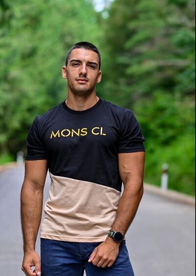  ,   Stefan, 26 ,   ,   