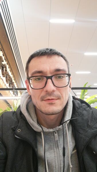  ,   Mykhailo, 32 ,   ,   