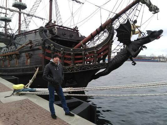  ,   Ruslan, 41 ,   ,   , c 