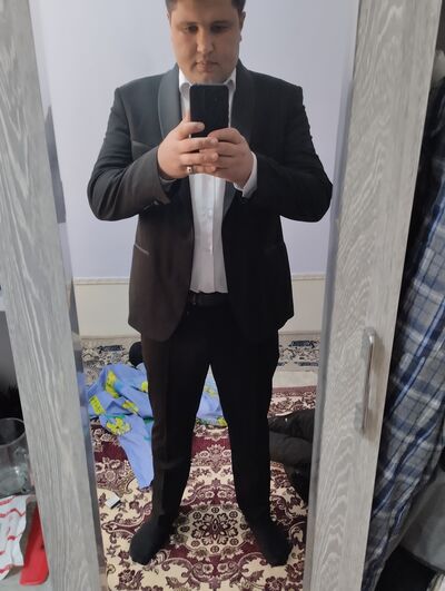  ,   Sharofiddin, 33 ,   ,   