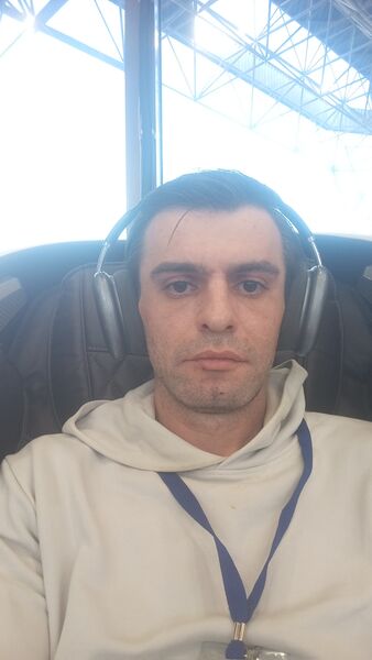 ,   Shoma, 37 ,   ,   , c 