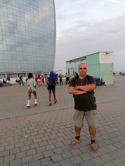  Palais-Bourbon,   Serj, 47 ,   ,   