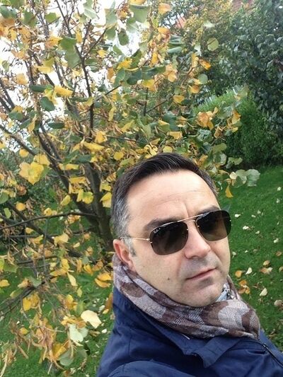  22741309  Viktor, 60 ,    -