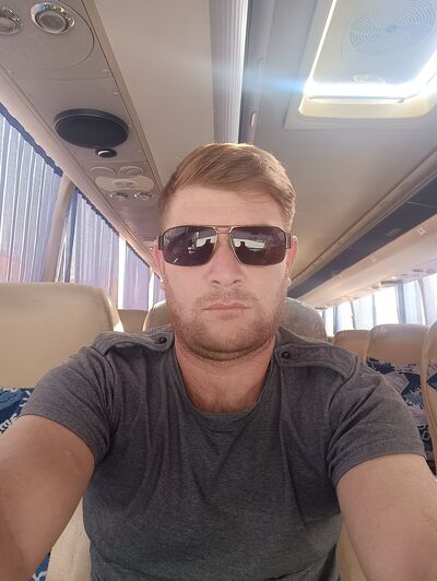  ,   Ali, 38 ,   ,   